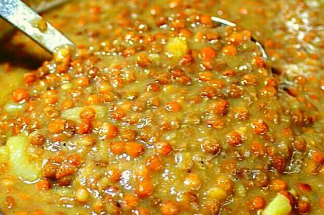 En nuestro menú encontrarás comida sin gluten, vegetariana, para celíacos, y además podemos preparar por encargo comida especial para ti.